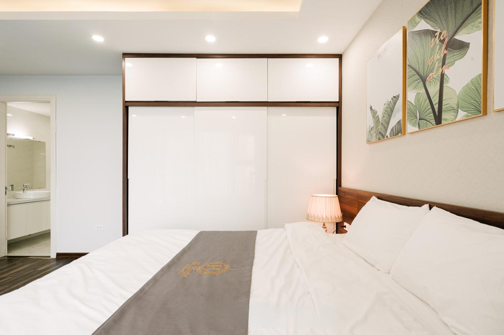Hi-Home Suites - The West Lake Xuan Dieu Hanoi Esterno foto
