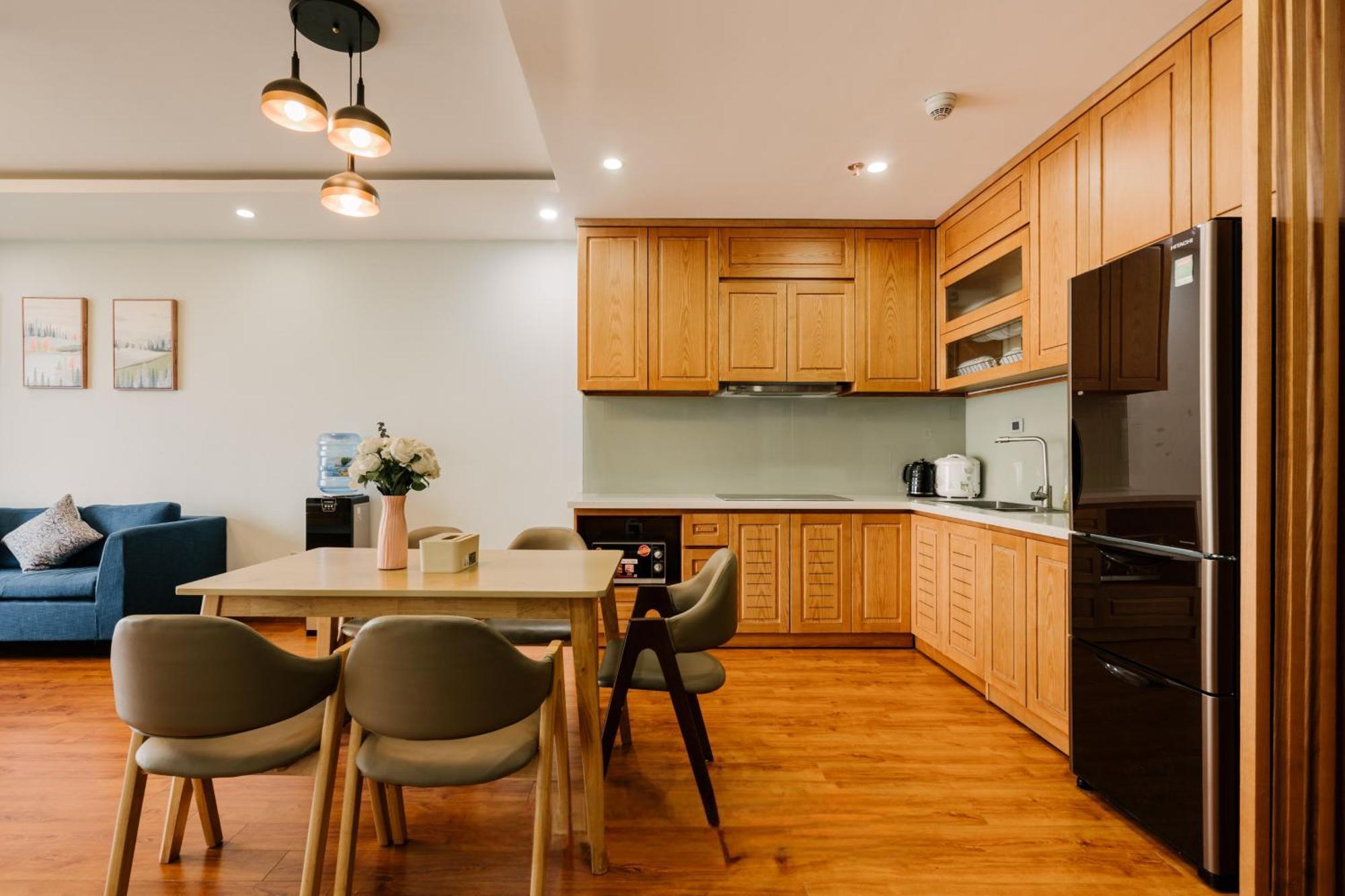 Hi-Home Suites - The West Lake Xuan Dieu Hanoi Esterno foto
