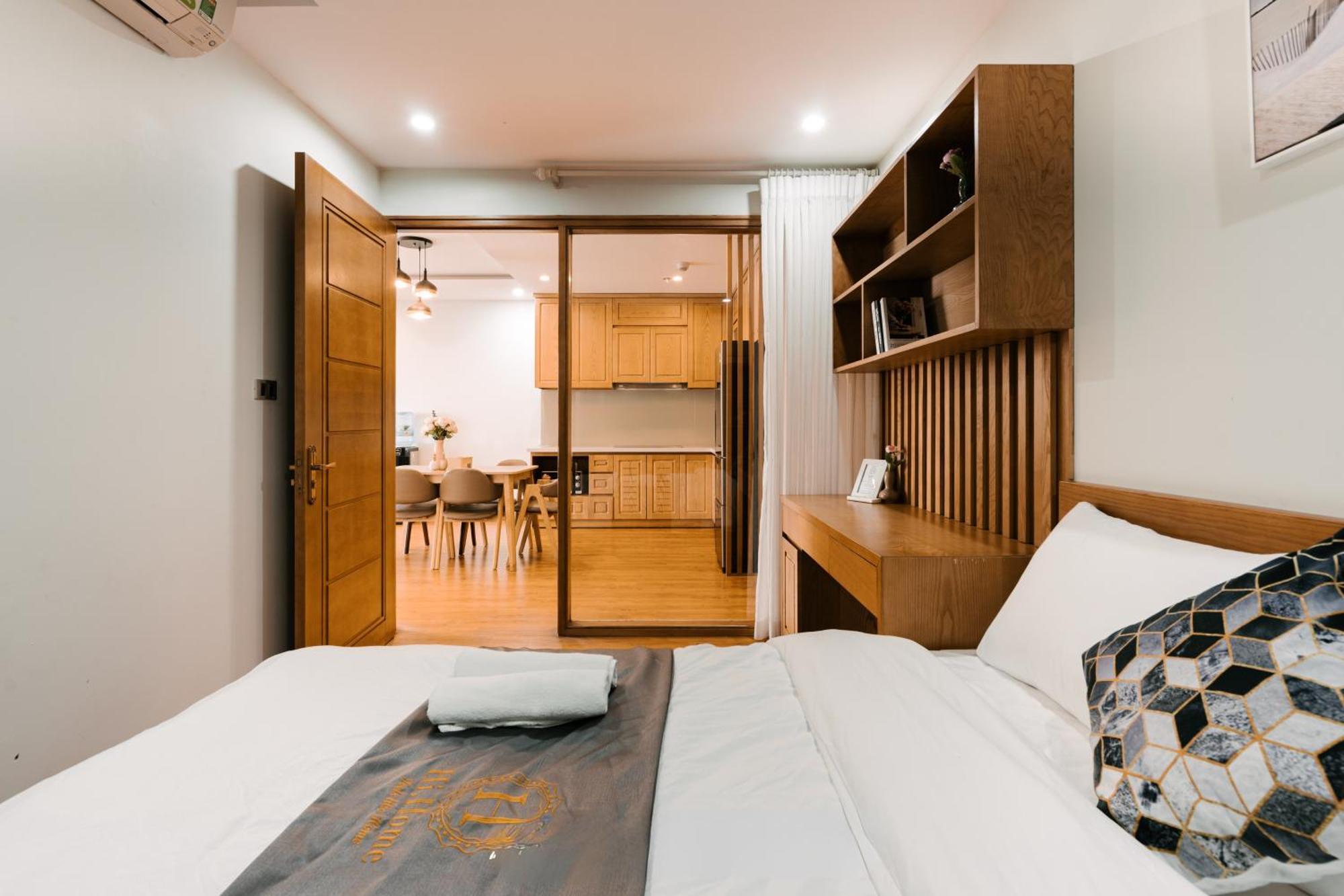 Hi-Home Suites - The West Lake Xuan Dieu Hanoi Esterno foto