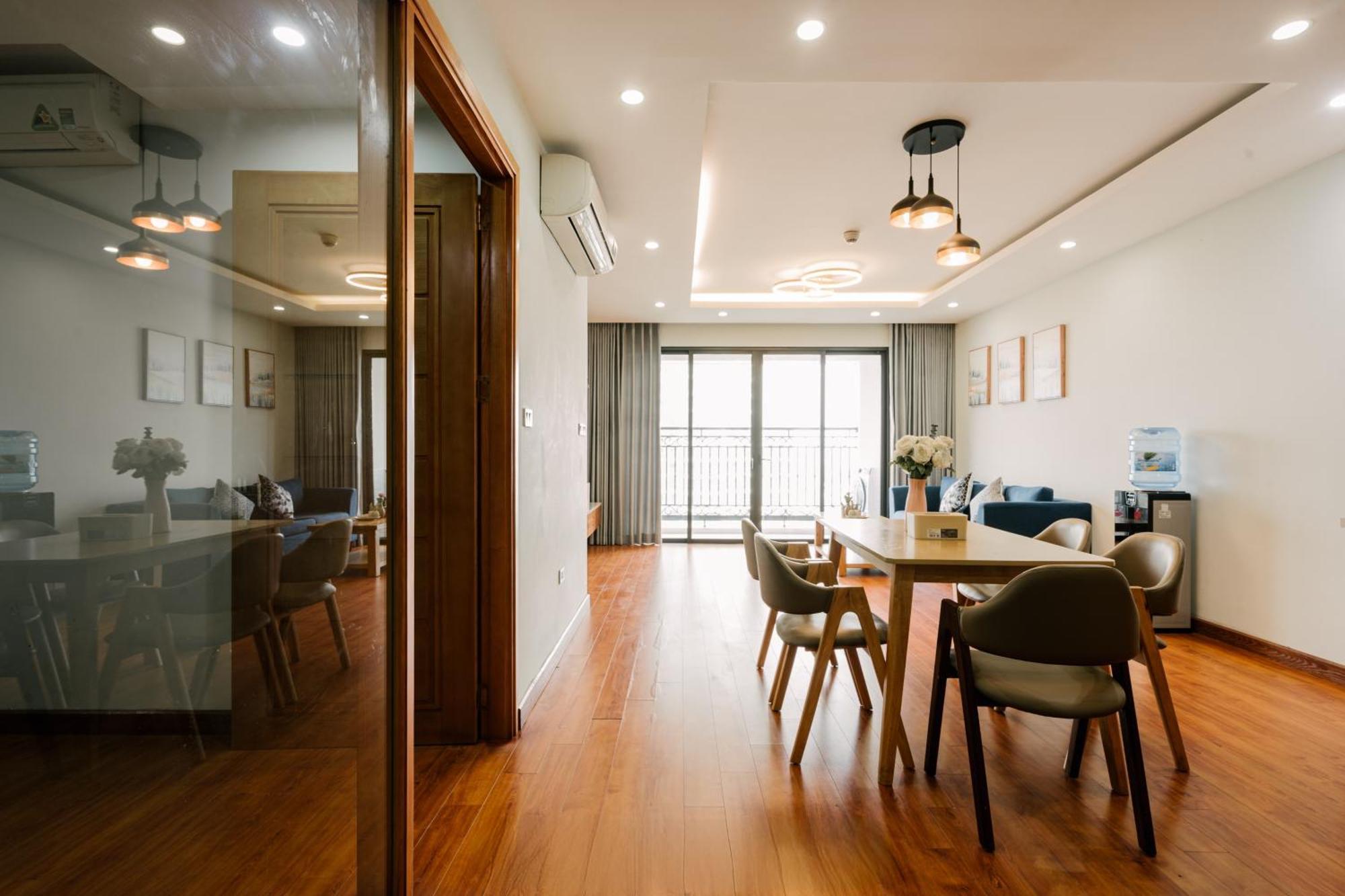 Hi-Home Suites - The West Lake Xuan Dieu Hanoi Esterno foto