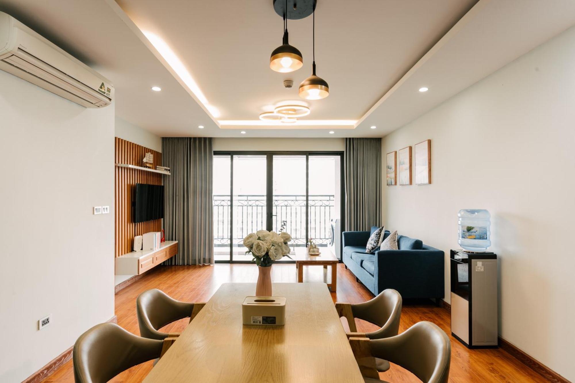Hi-Home Suites - The West Lake Xuan Dieu Hanoi Esterno foto